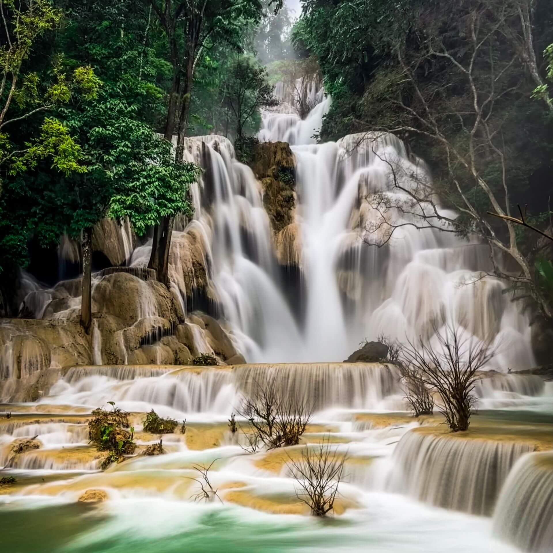 Luang Prabang Kuang Si - Uncovering Laos - The unexplored side of South East Asia