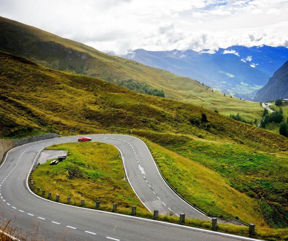 serpertine roads at the GROSSGLOCKNER