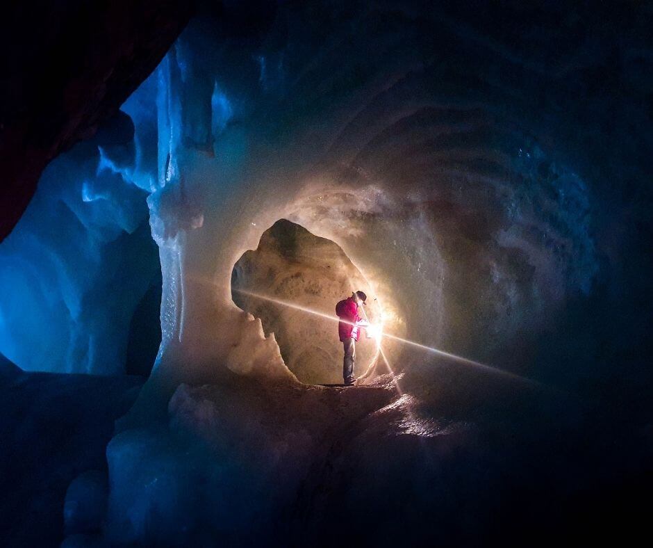 Ice-cave-austria - Tour guide in Eisriesenwelt Ice Cave