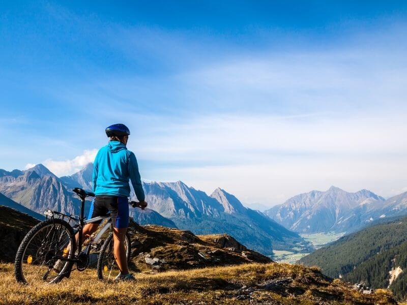 outdoor activities dolomites - Cycling