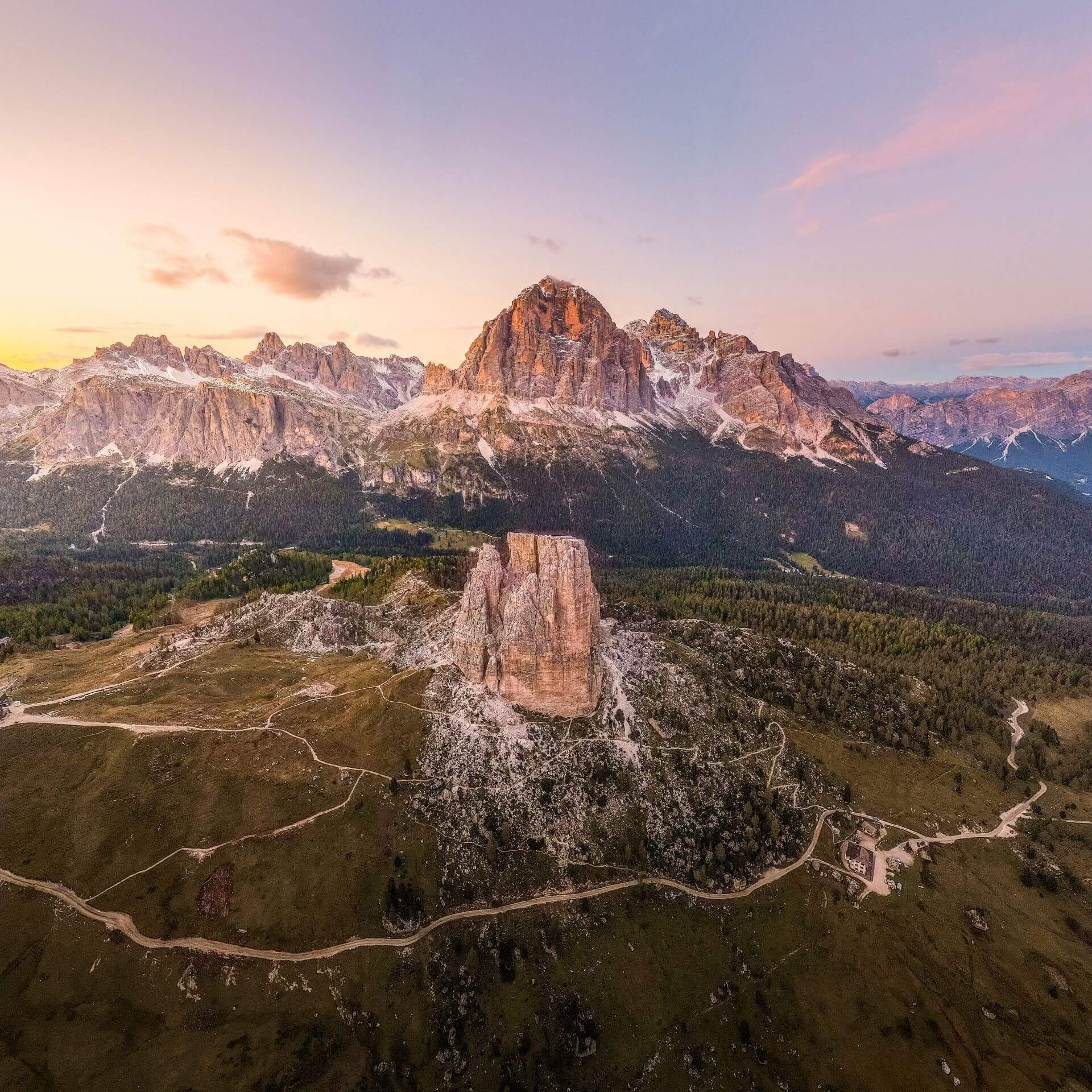 Road Trip maps in the Alps