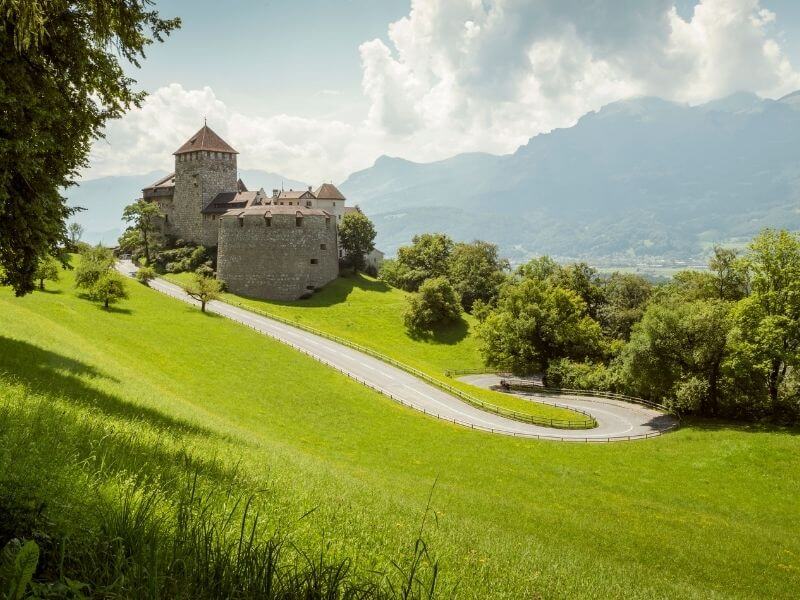 Hiking Liechtenstein - Liechtenstein Castle