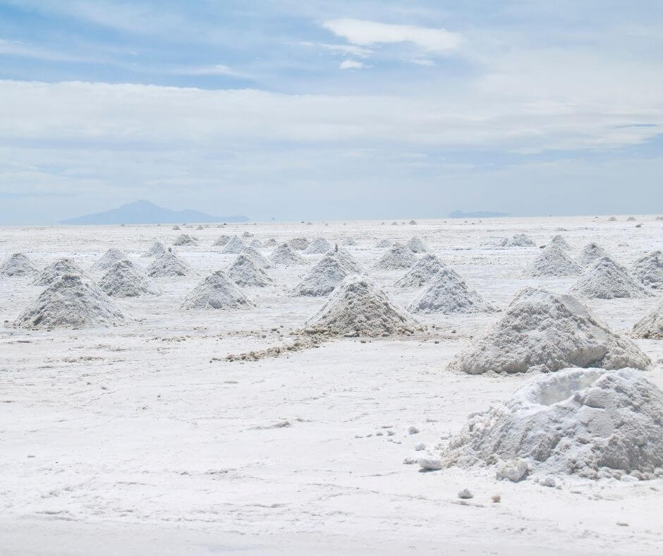 salt deposits in Uyuni Salt Flats