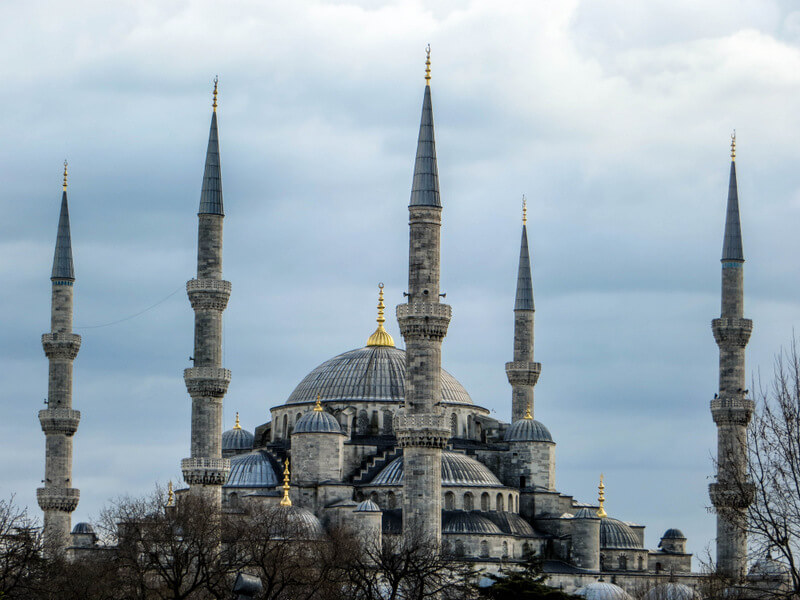 view of the blue mosque in Istanbul