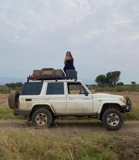4x4 Car with a rooftop tent in Uganda