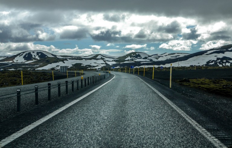 good condition roads in iceland-icelandring-road