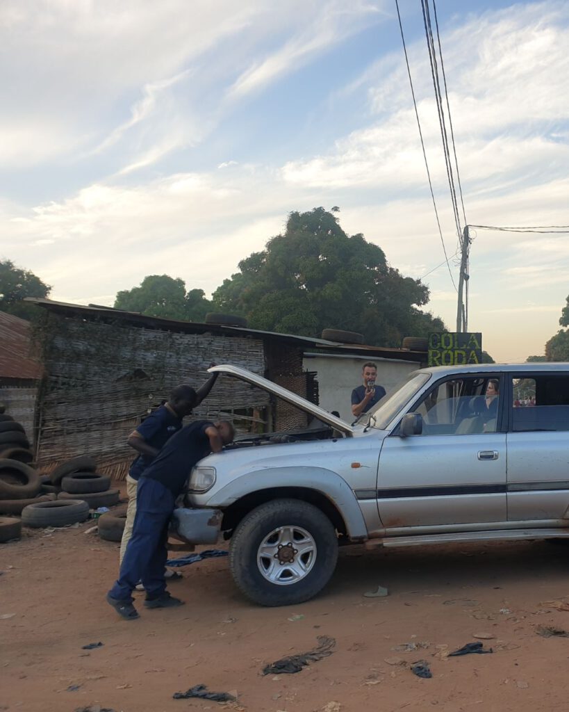 In Liberia we had not only problems with the vehicles but also with the officials at the border. 