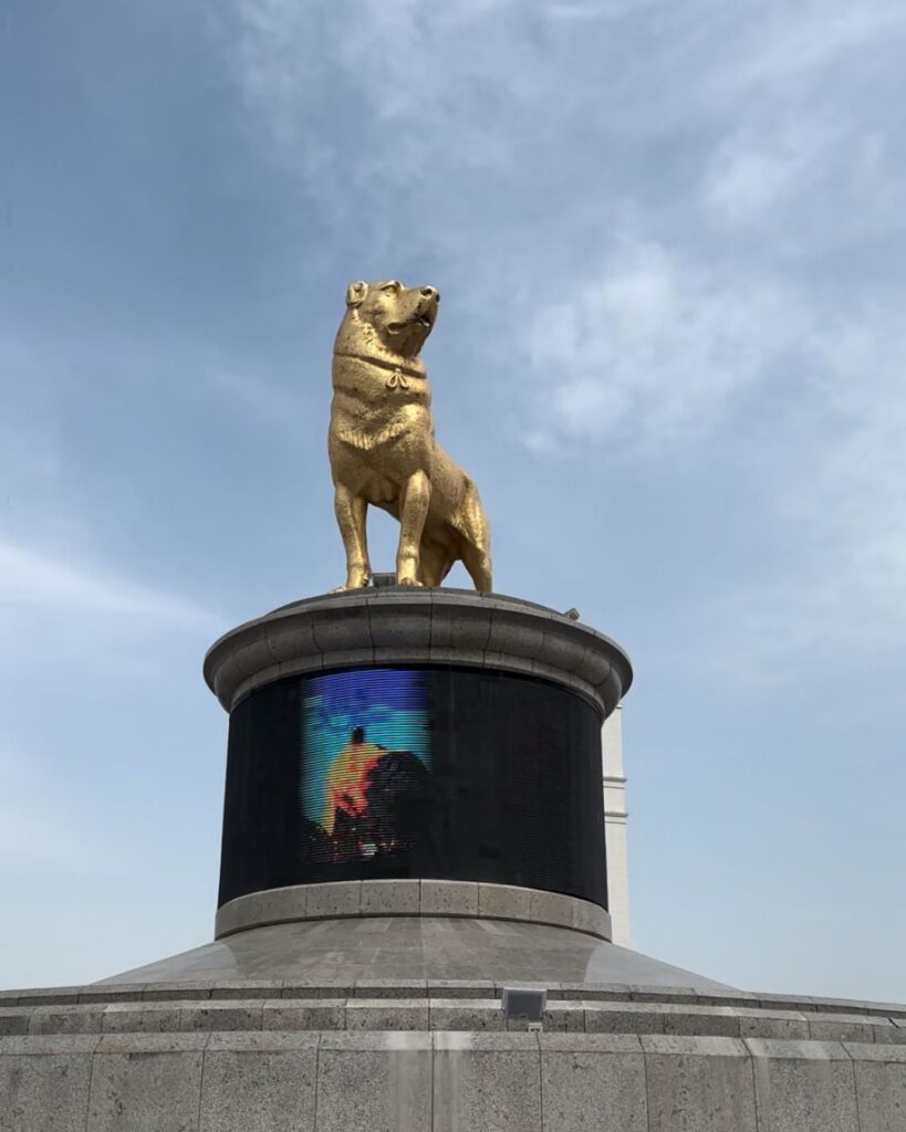 Ashgabat - Giant Gold Dog Statue