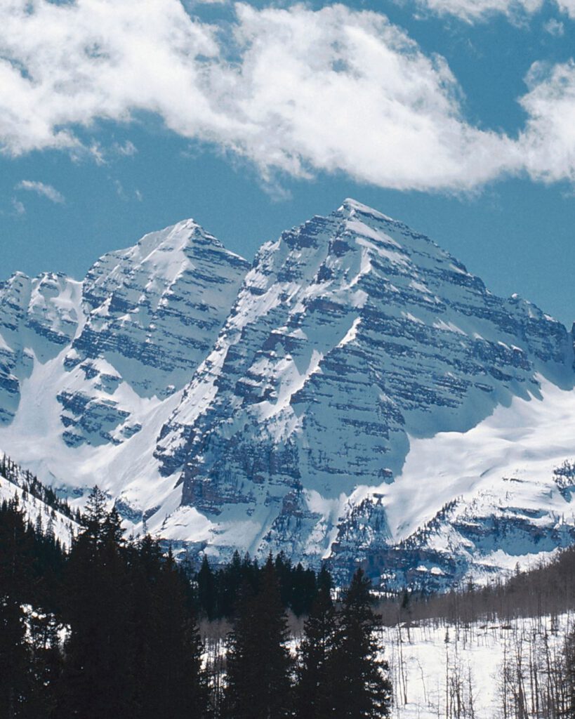 Aspen is America’s iconic ski destination, known for glamorous après-ski and some of the best slopes in the Rockies. December here feels like stepping into a luxury snow globe, with high-end shops and lively nightlife.