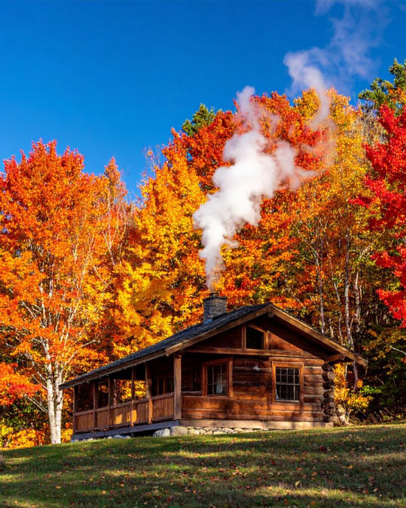 There isn’t a bad time to tackle Route 100, but as with any part of this kaleidoscopic state, it’s often best to visit in fall, when the colorful leaves embellish the landscape.