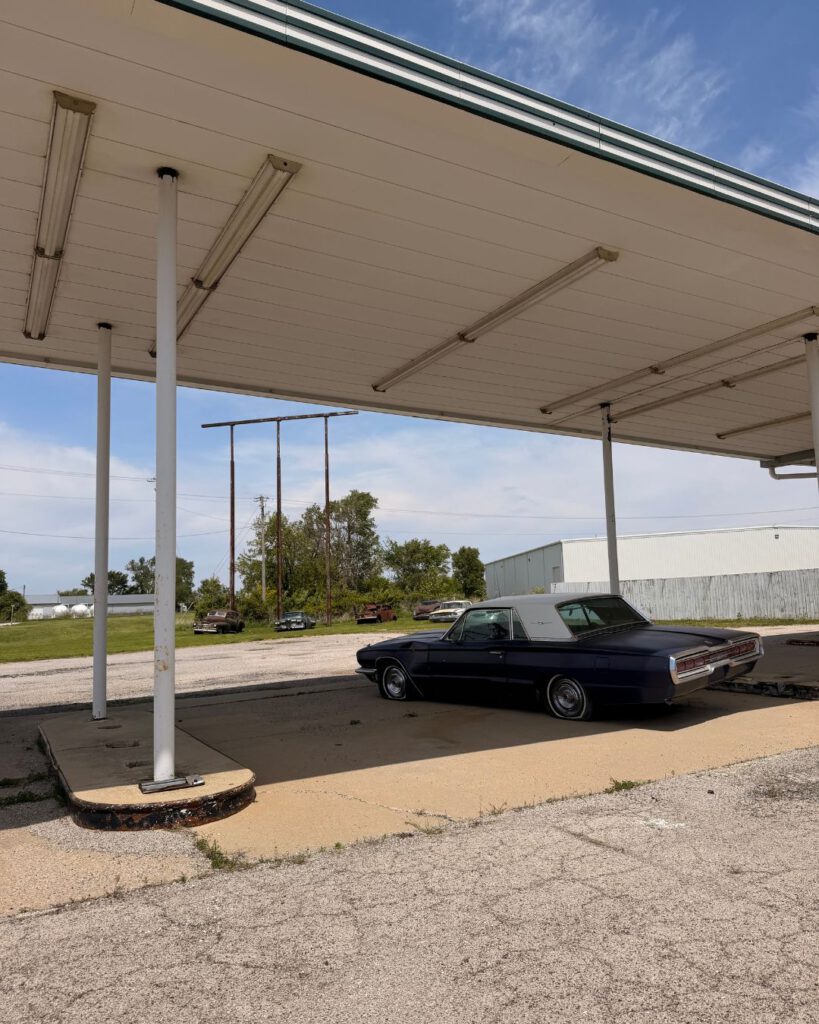 Images of the Route 66 in illinois